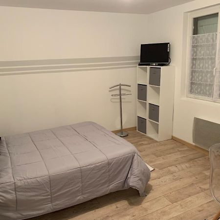 Studio Ideal Travail, Famille, Tout Y Est … Apartment Dompierre-sur-Besbre Ngoại thất bức ảnh